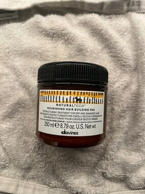 Davines Naturaltech Nourishing Hair Treatment - Brown & Black